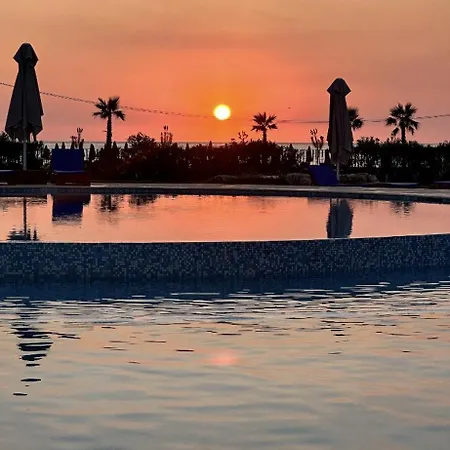 Tale Sunset Apartmán *