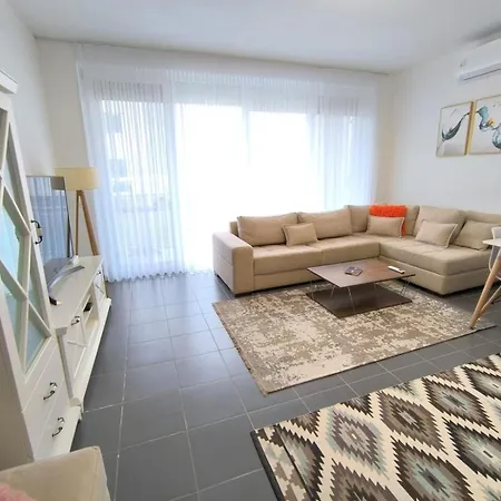 Tale Sunset 아파트