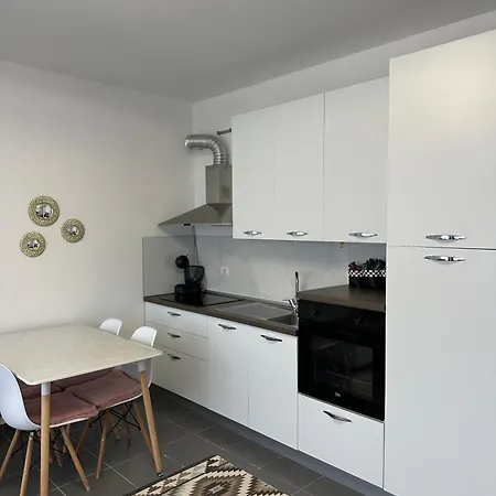 아파트 Tale Sunset Lezhë